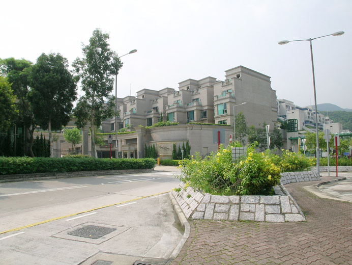 Photo 3: Villas at Lo Ping Road, Tai Po