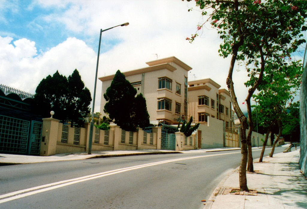 Photo 6: Villas in Chung Hom Kok