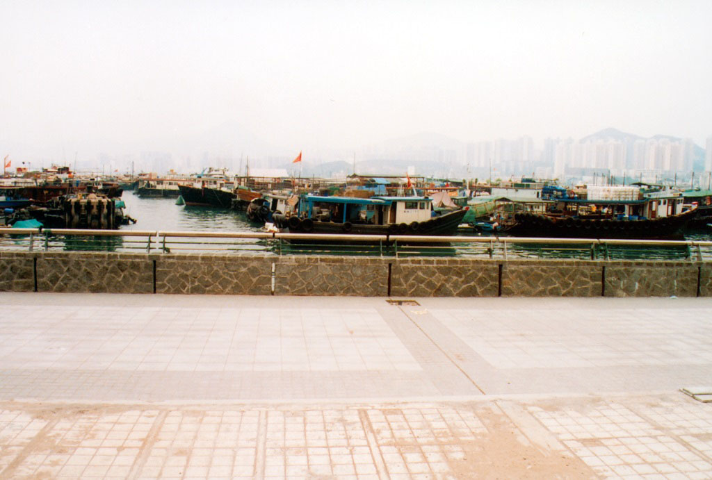 Photo 2: Shau Kei Wan Typhoon Shelter