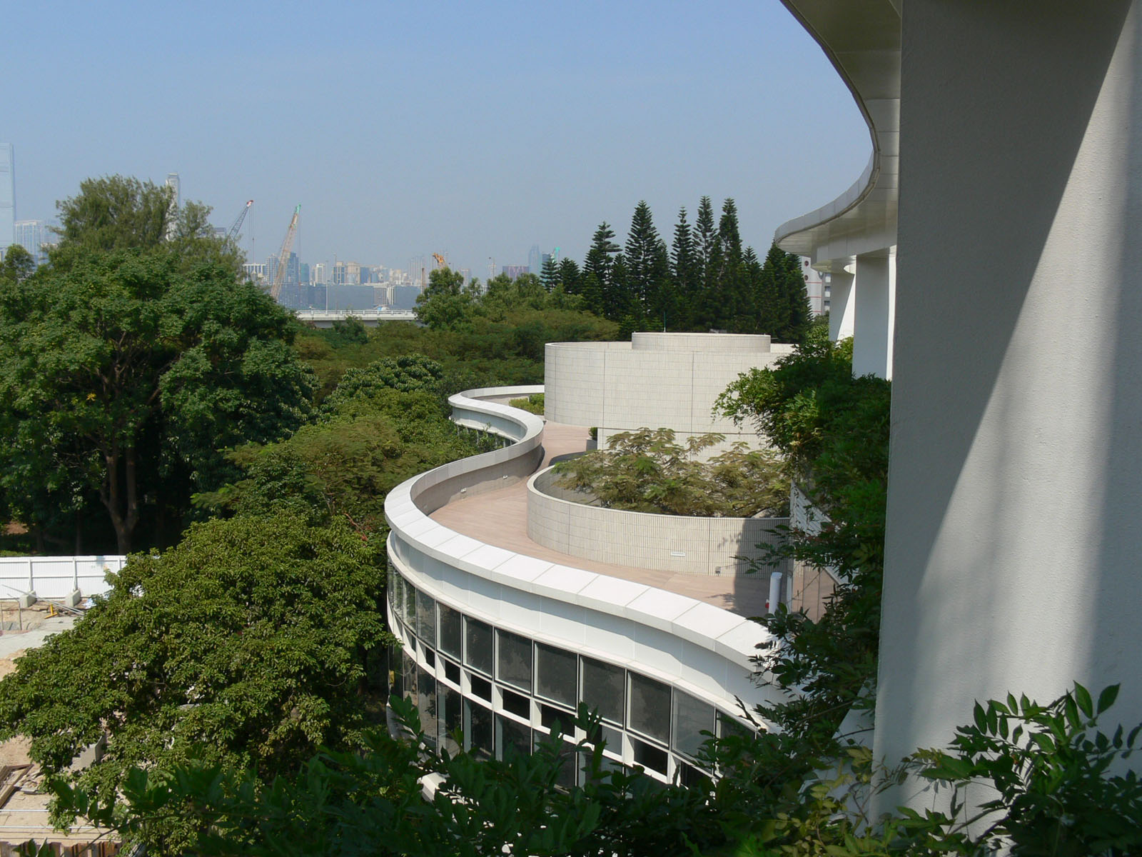 Photo 3: Victoria Park Swimming Pool