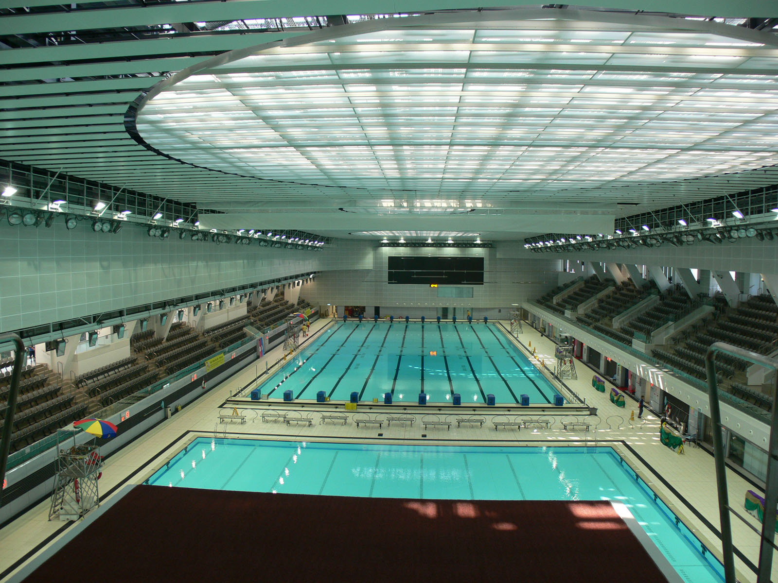 Photo 6: Victoria Park Swimming Pool