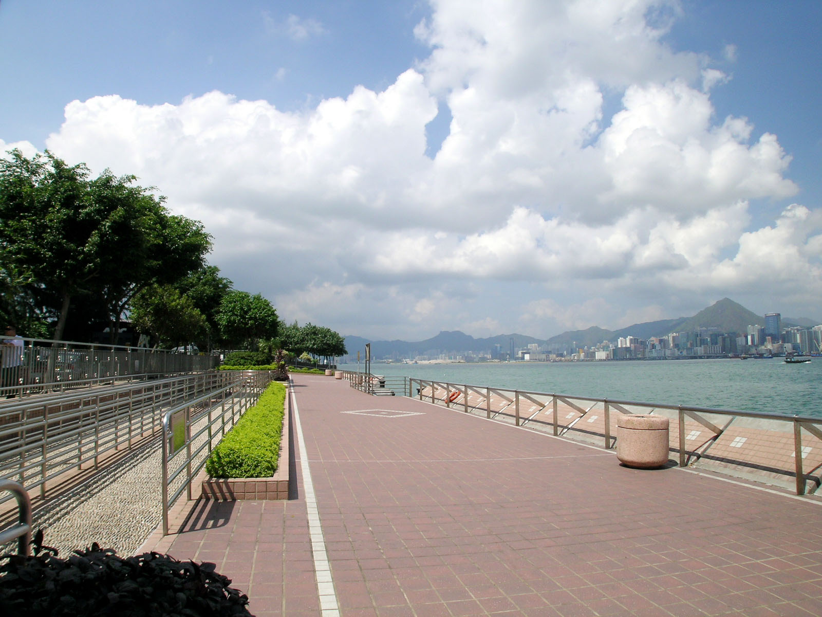 Photo 4: Sai Wan Ho Harbour Park