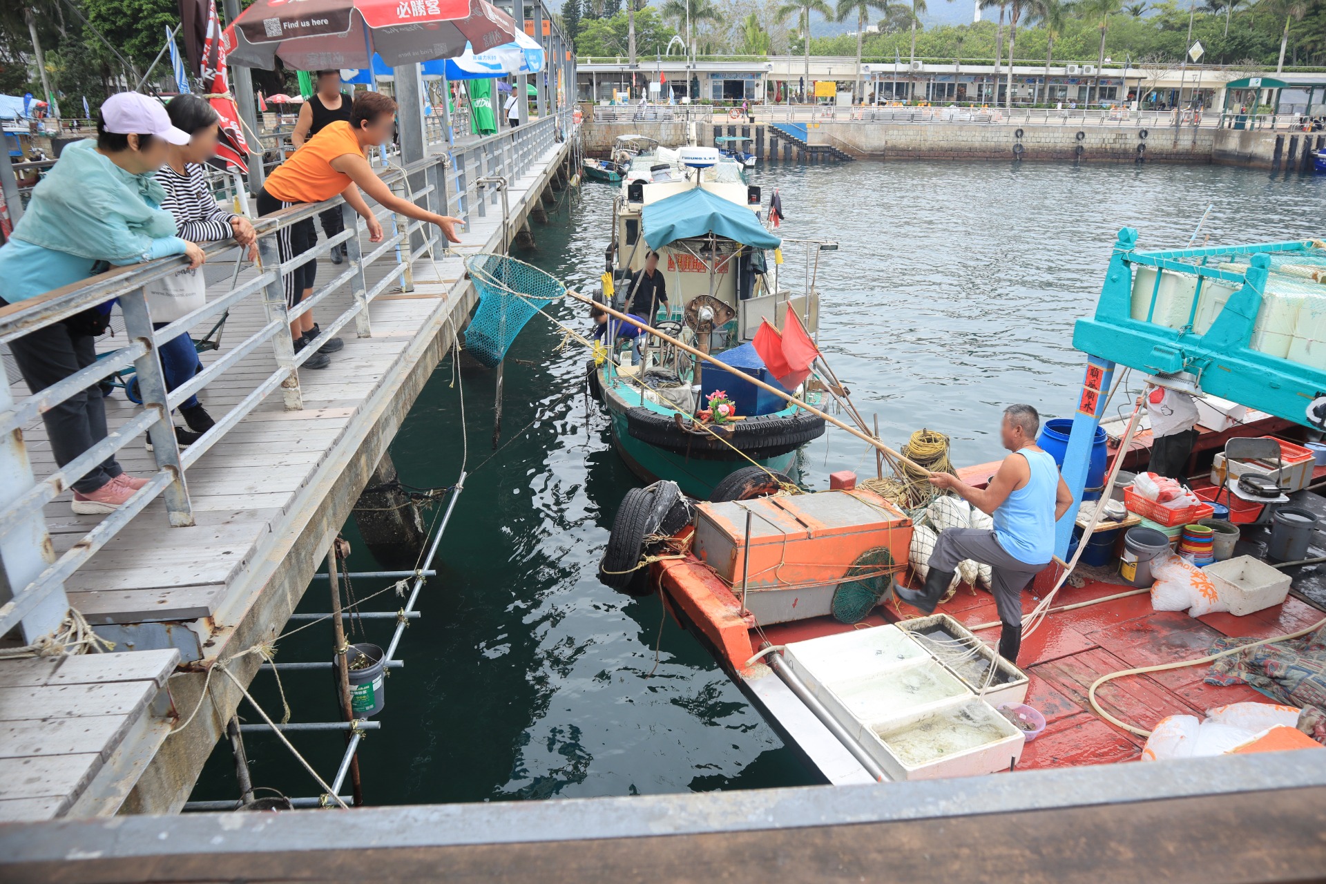 相片 7: 西贡公众码头