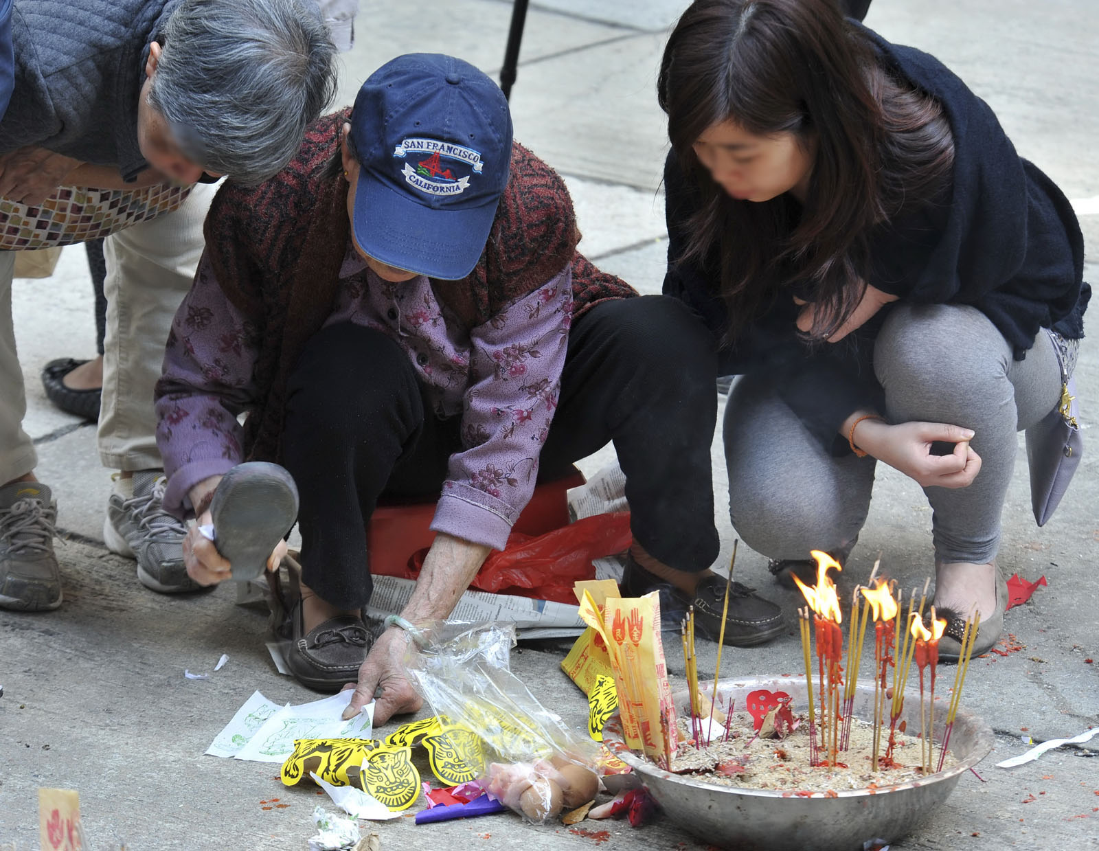 Making Offerings to the White Tiger / Beating the Vile Character