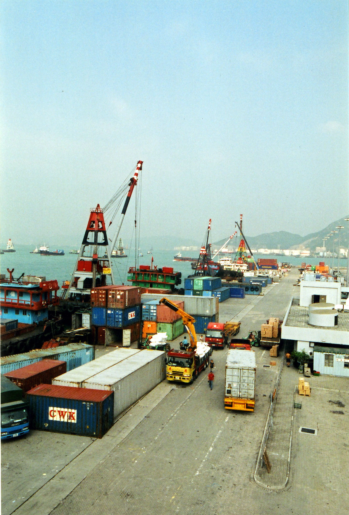 Photo 2: Stonecutters Island Public Cargo Working Area