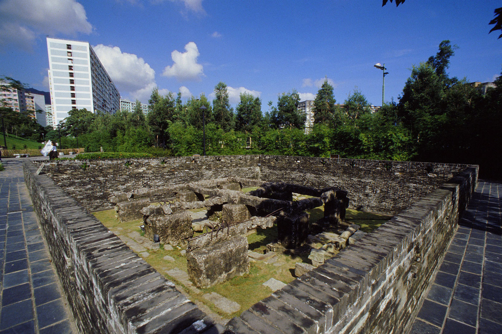 Photo 3: Relics of Kowloon Walled City (inside Kowloon Walled City Park)