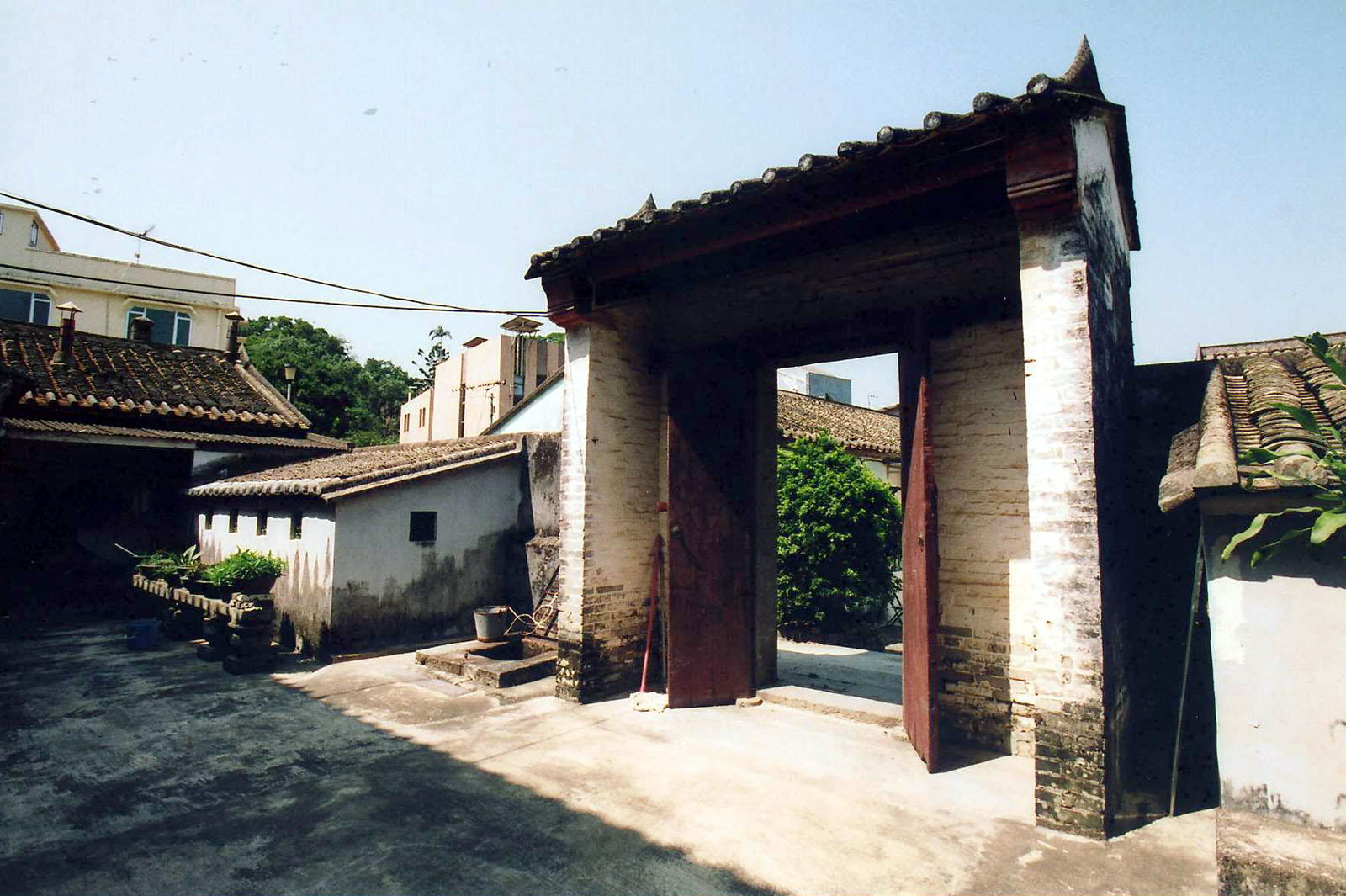 Photo 2: Shung Him Tong Village