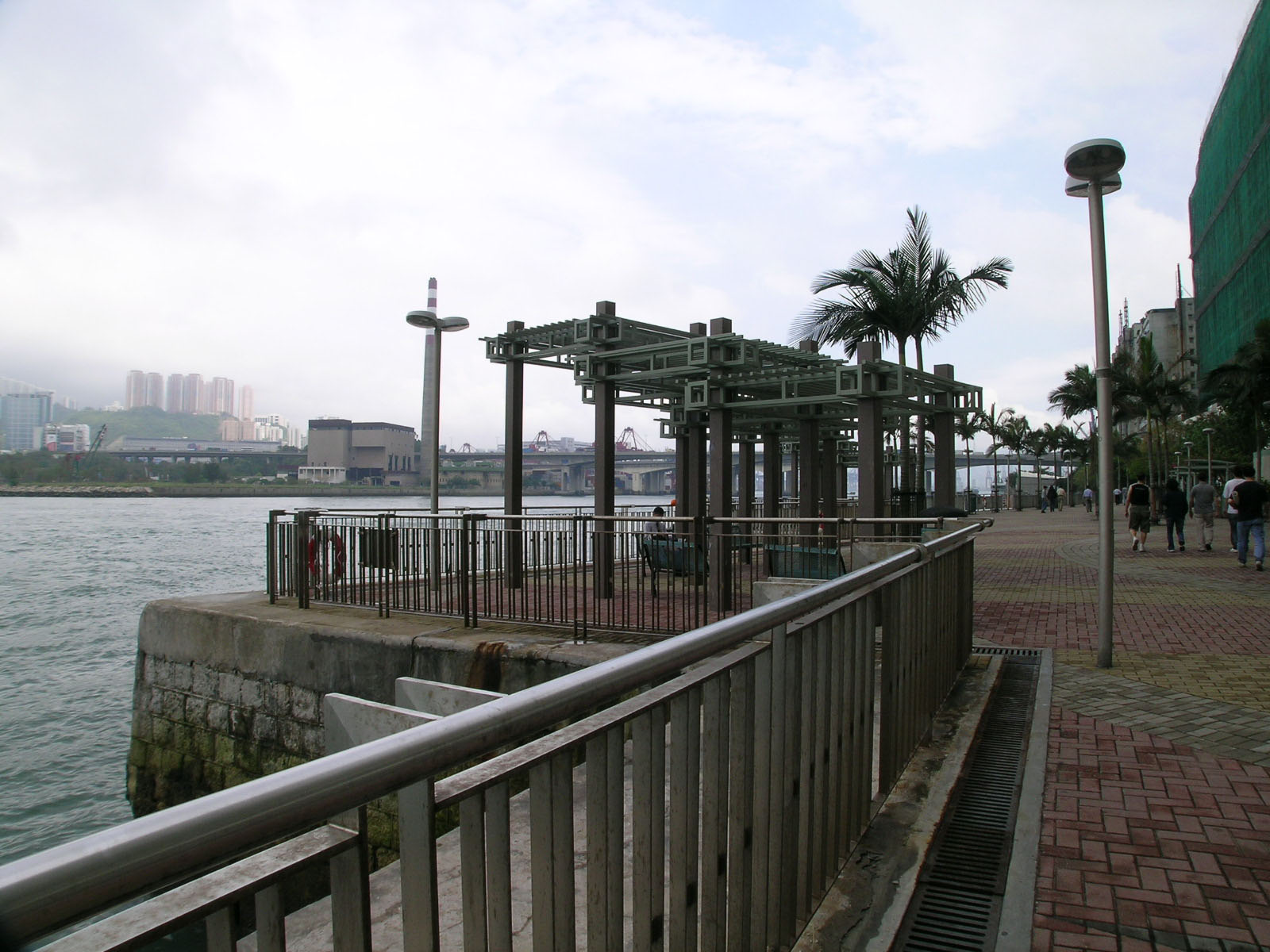 Photo 5: Tsing Yi Promenade