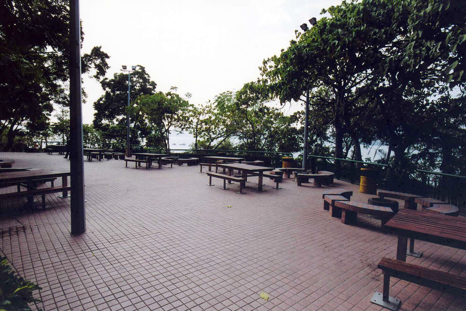 Photo 3: Waterfall Bay Park