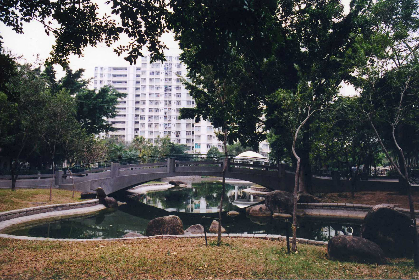 Photo 1: Tung Chau Street Park