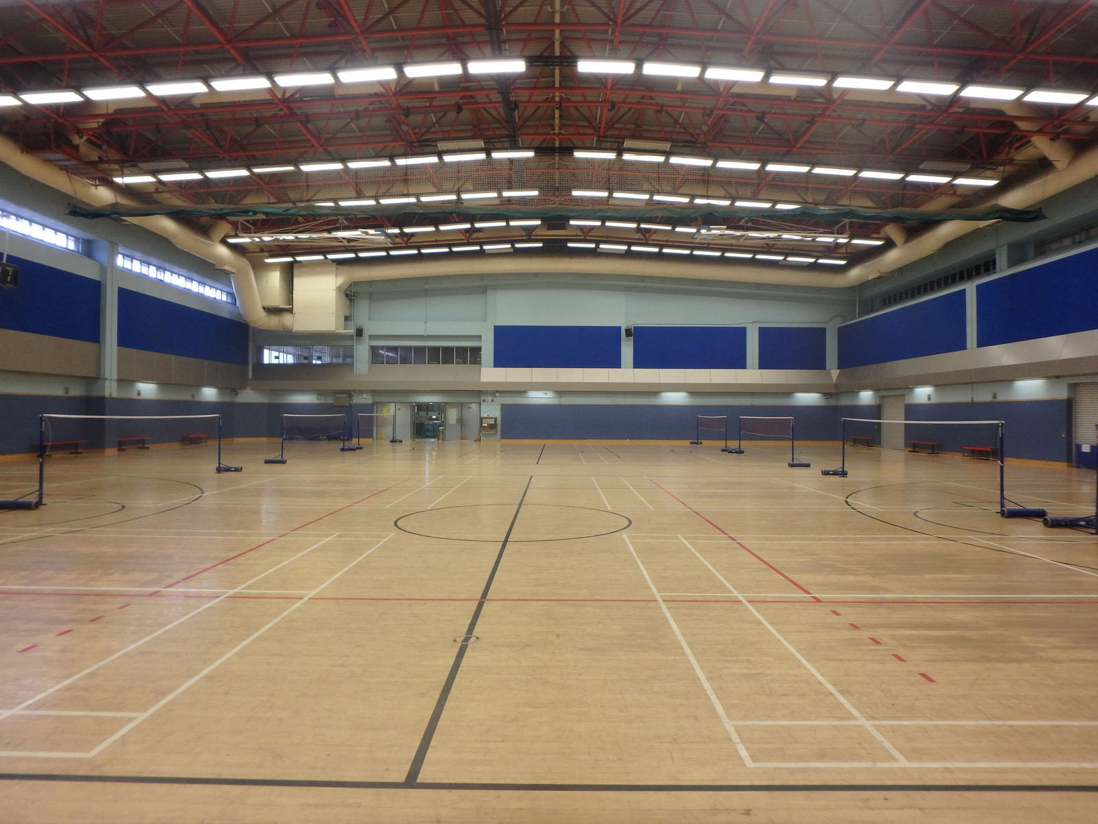 Photo 3: Pei Ho Street Sports Centre