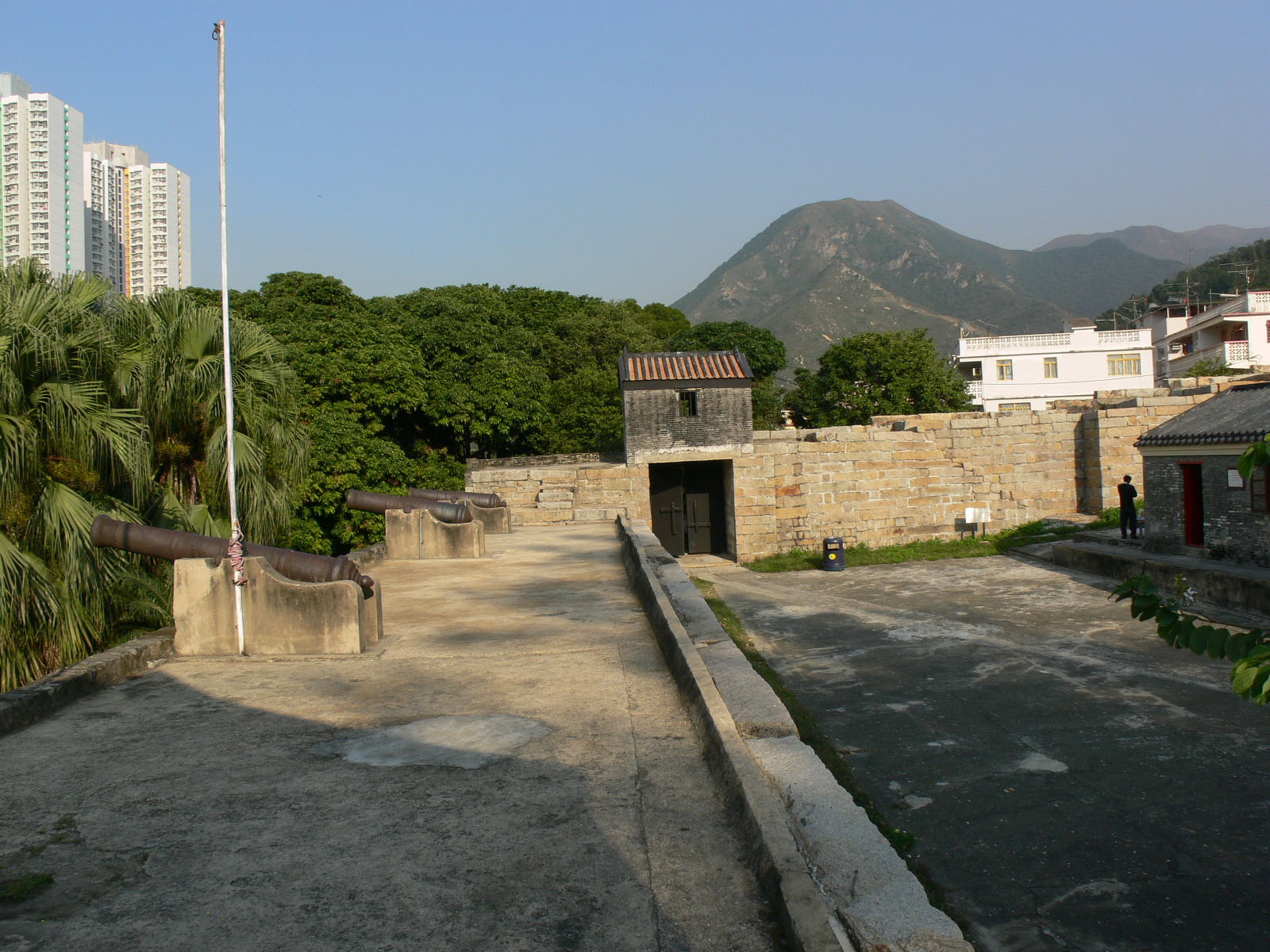 Photo 3: Tung Chung Fort