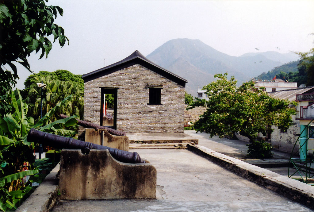 Photo 15: Tung Chung Fort