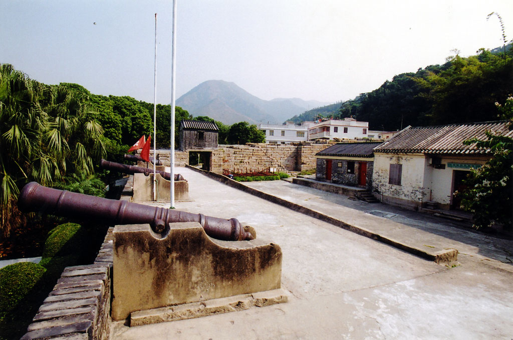 Photo 16: Tung Chung Fort