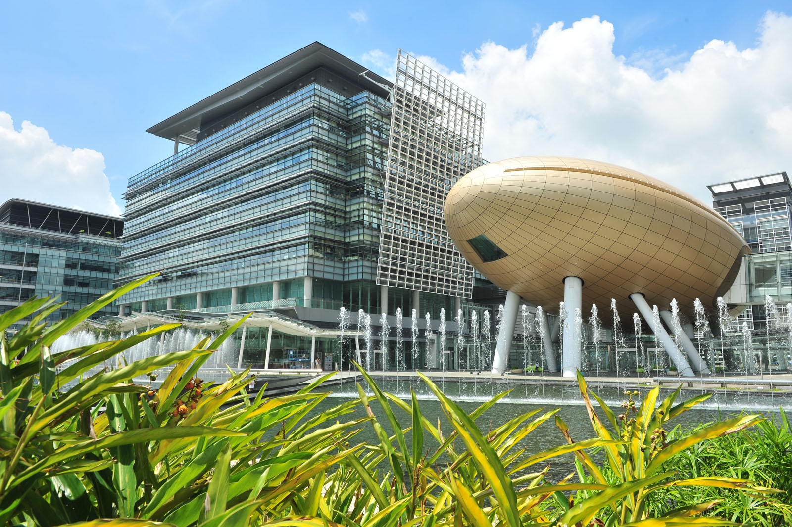 Photo 2: Hong Kong Science Park