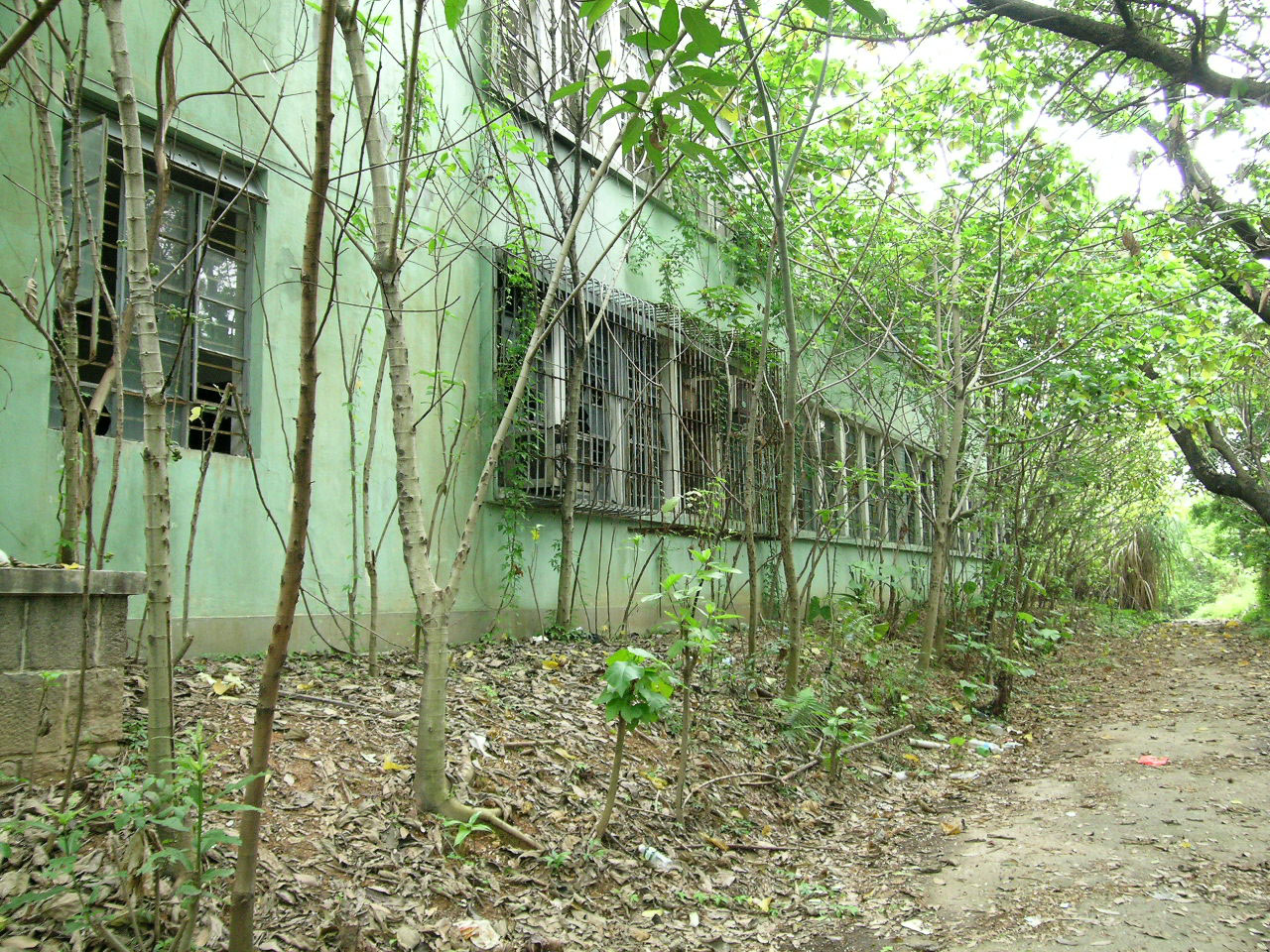 Photo 2: Former Tat Tak Public School