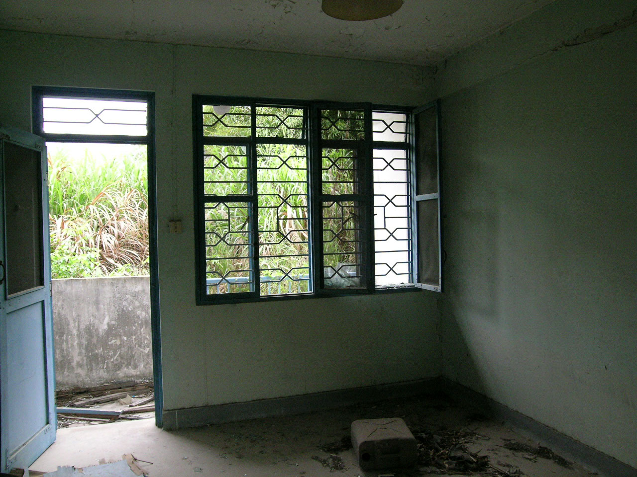 Photo 4: Former Quarters of Water Supplies Department in Lam Tei