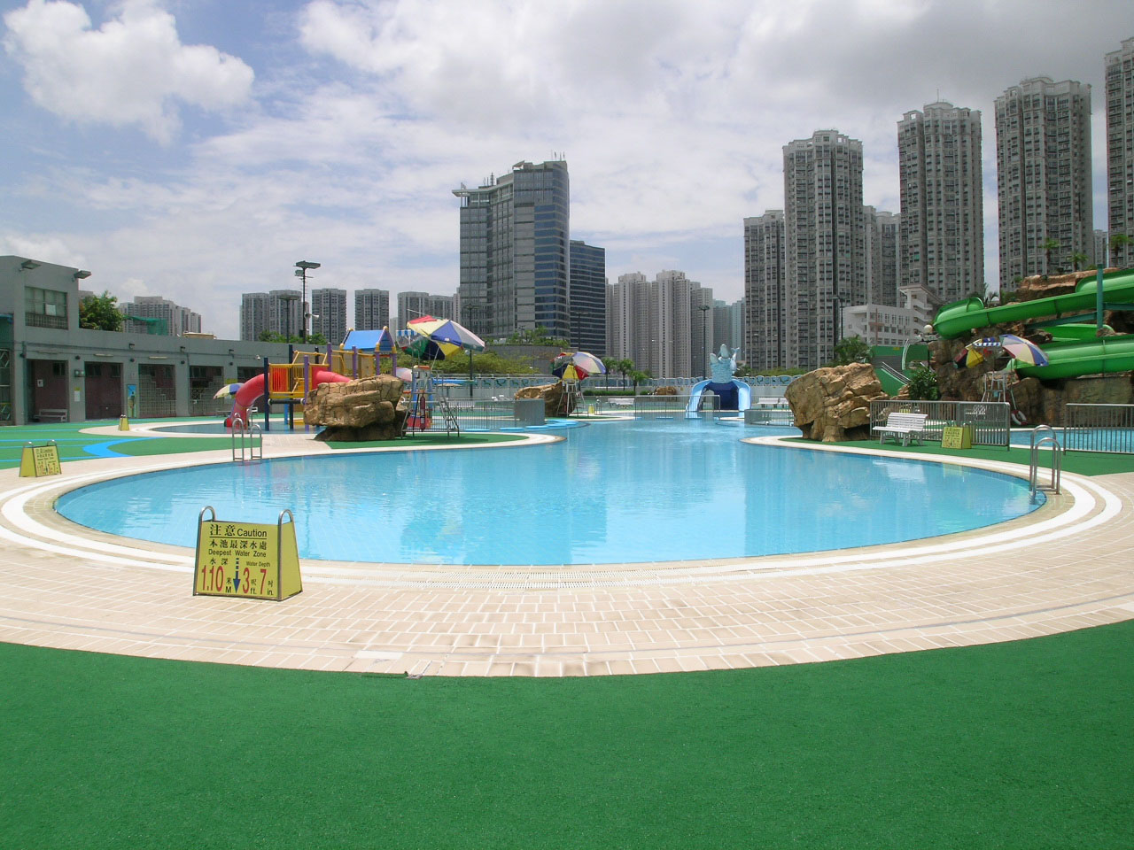 Photo 7: Tin Shui Wai Swimming Pool