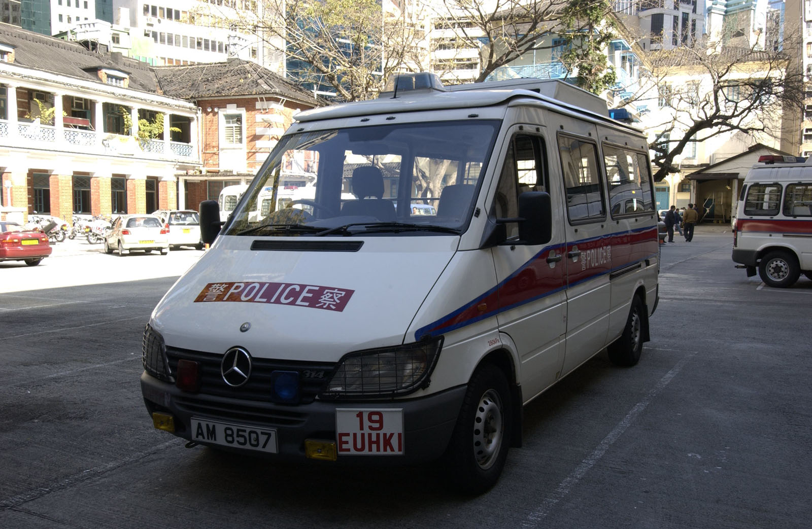 Hong Kong Police Force - Mobile Patrol Car