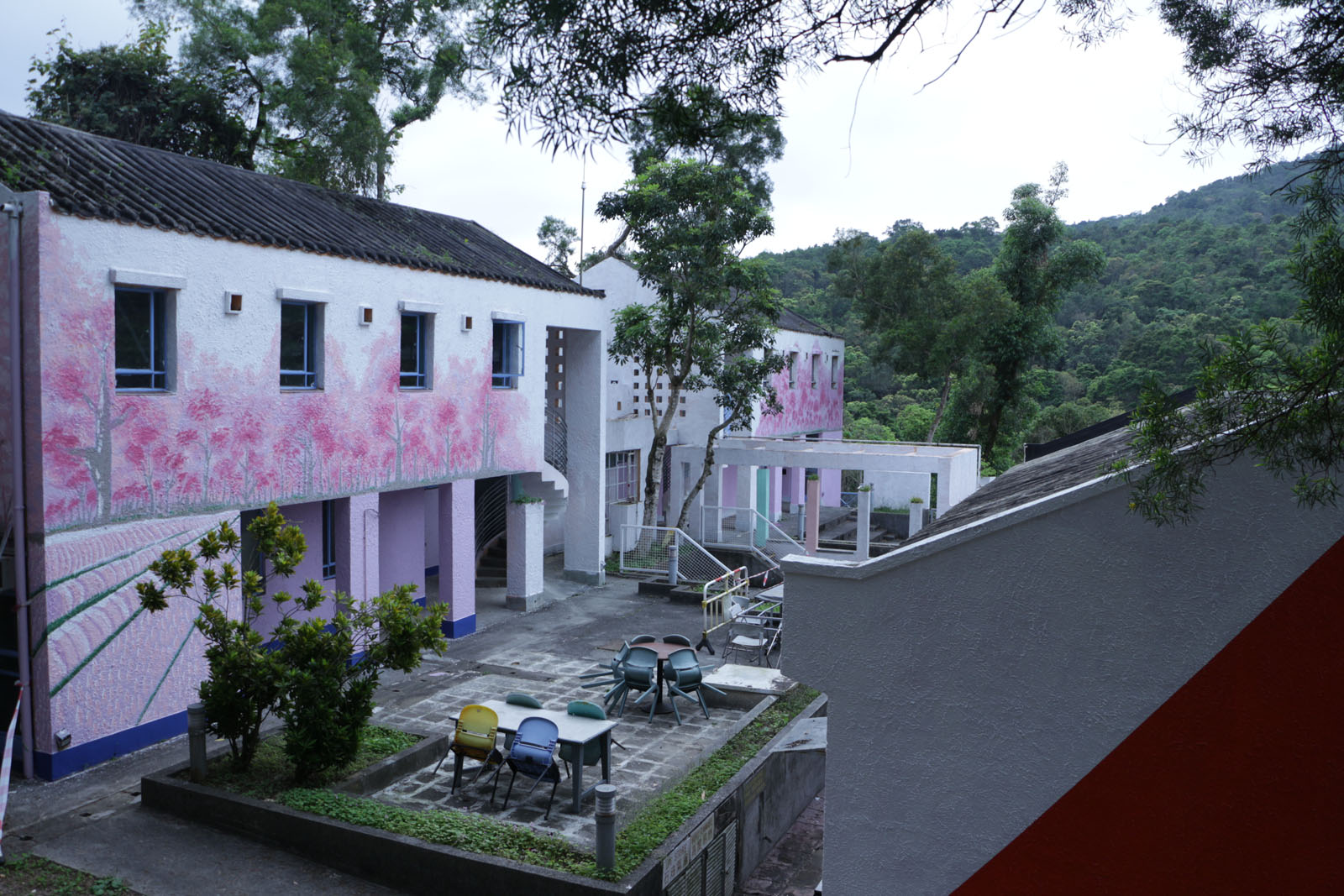 Photo 3: Pak Sha O Youth Hostel