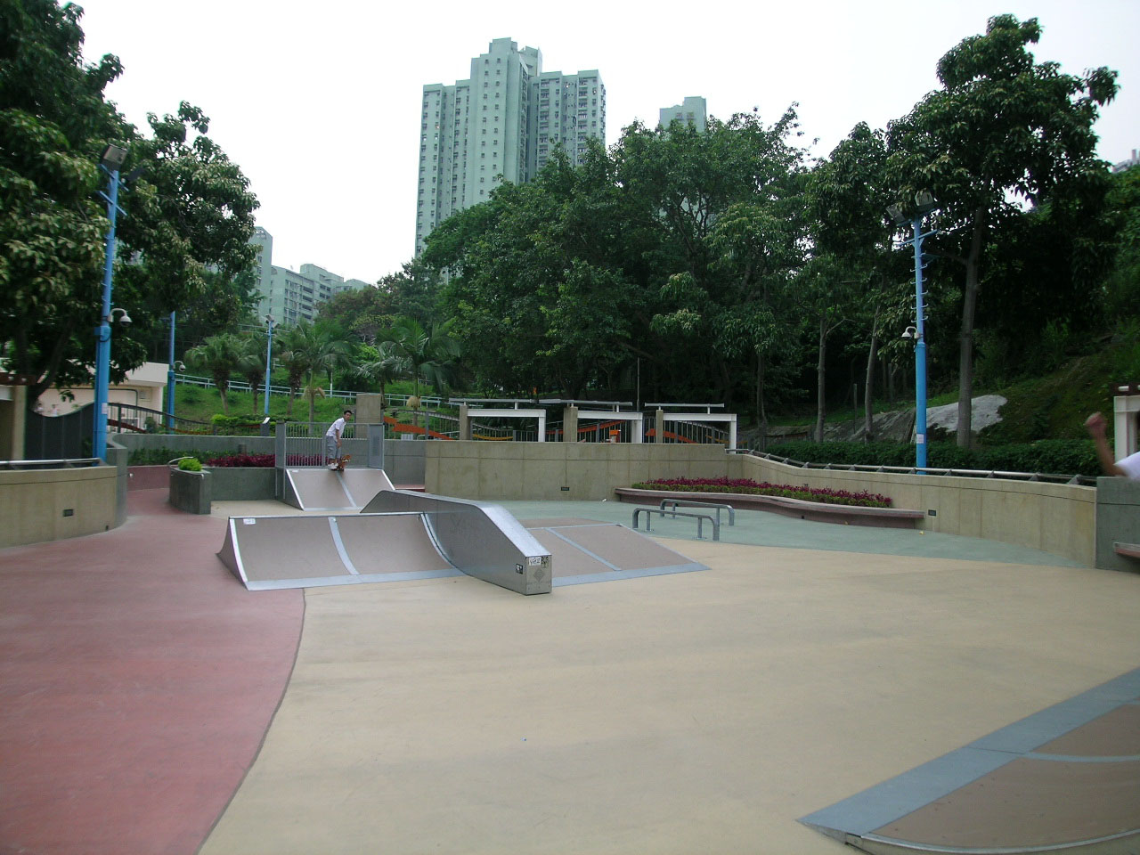 Photo 2: Chai Wan Pool-side Garden Skateboard Ground