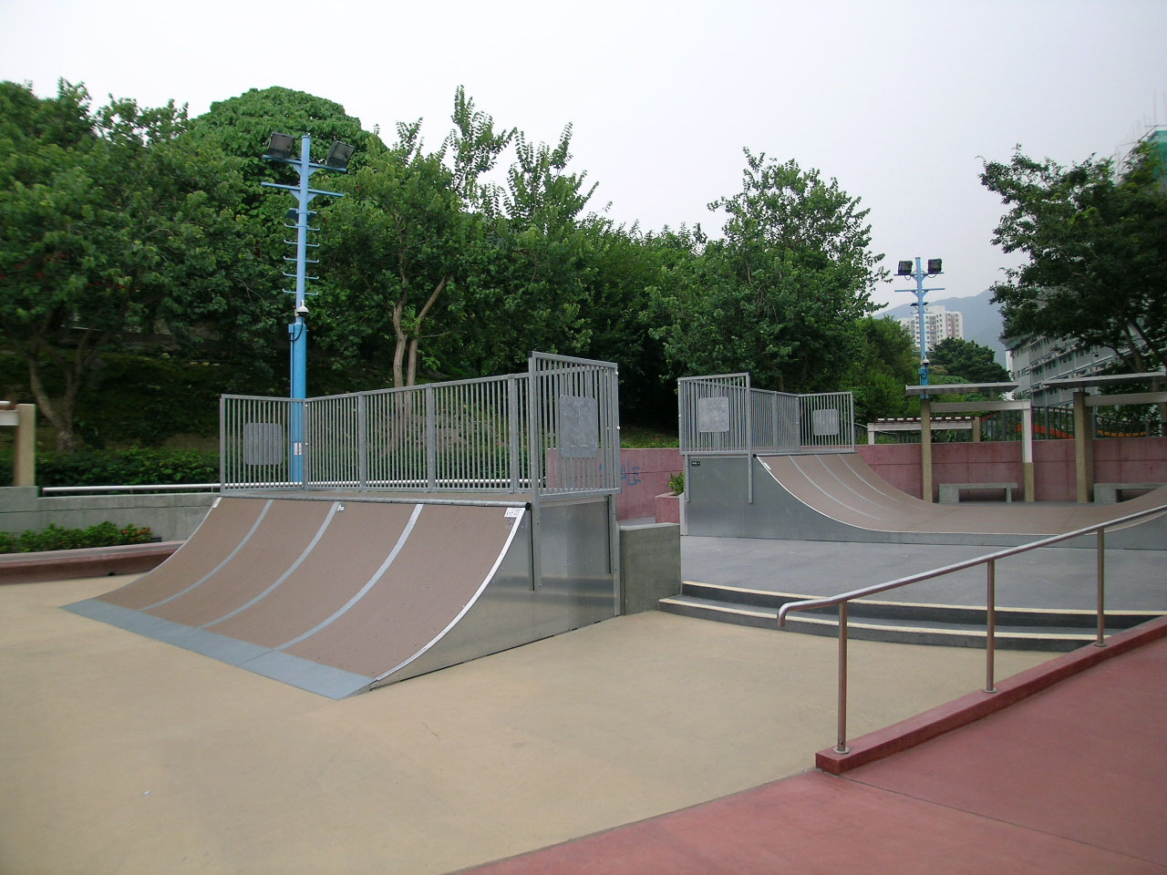 Photo 7: Chai Wan Pool-side Garden Skateboard Ground