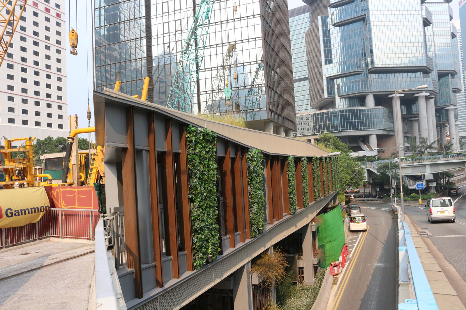 Photo 3: Footbridge HF52 (attached to Former Murray Road Carpark)