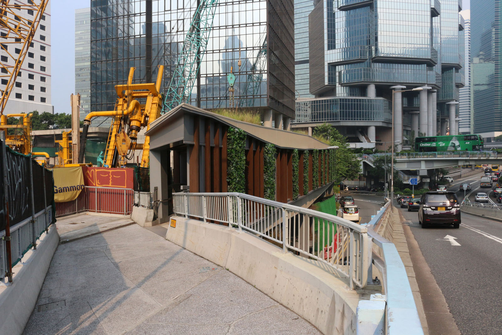 Photo 5: Footbridge HF52 (attached to Former Murray Road Carpark)