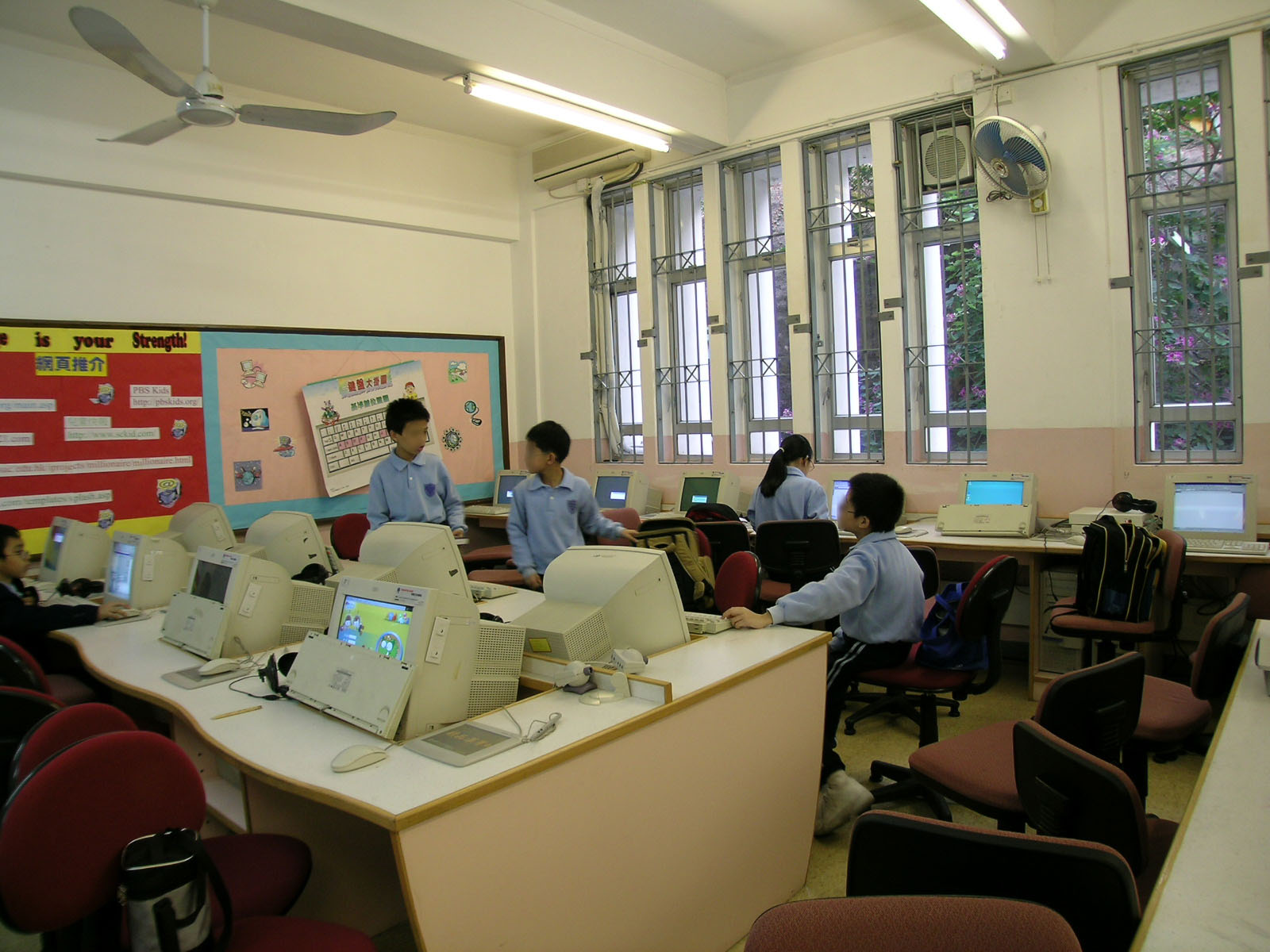 Photo 7: Li Sing Tai Hang School