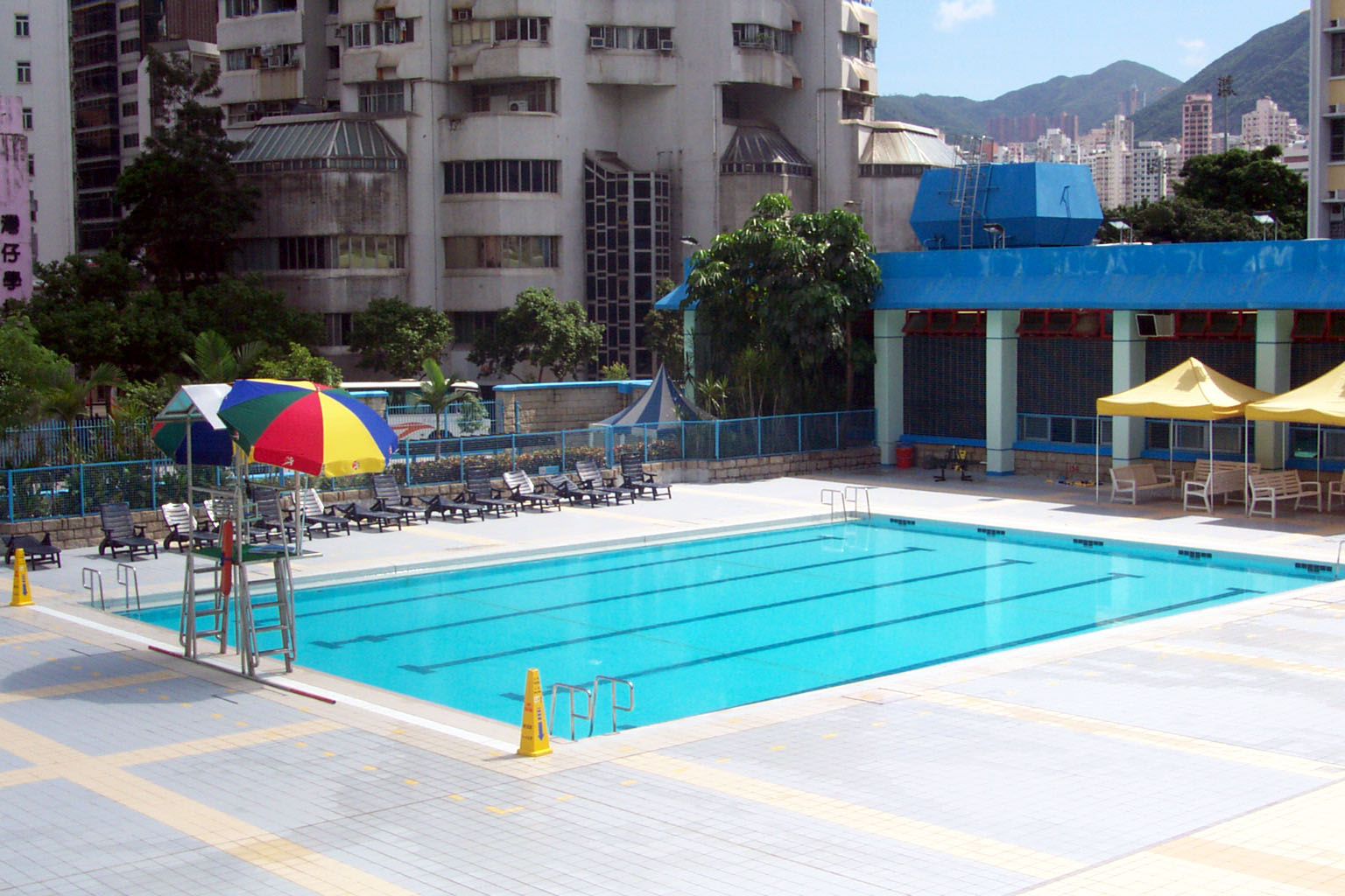 Photo 2: Morrison Hill Swimming Pool