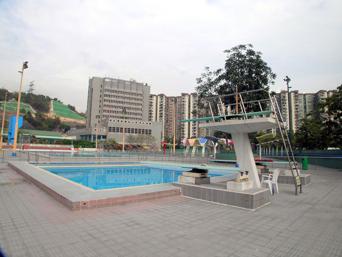 Photo 8: Lai Chi Kok Park Swimming Pool