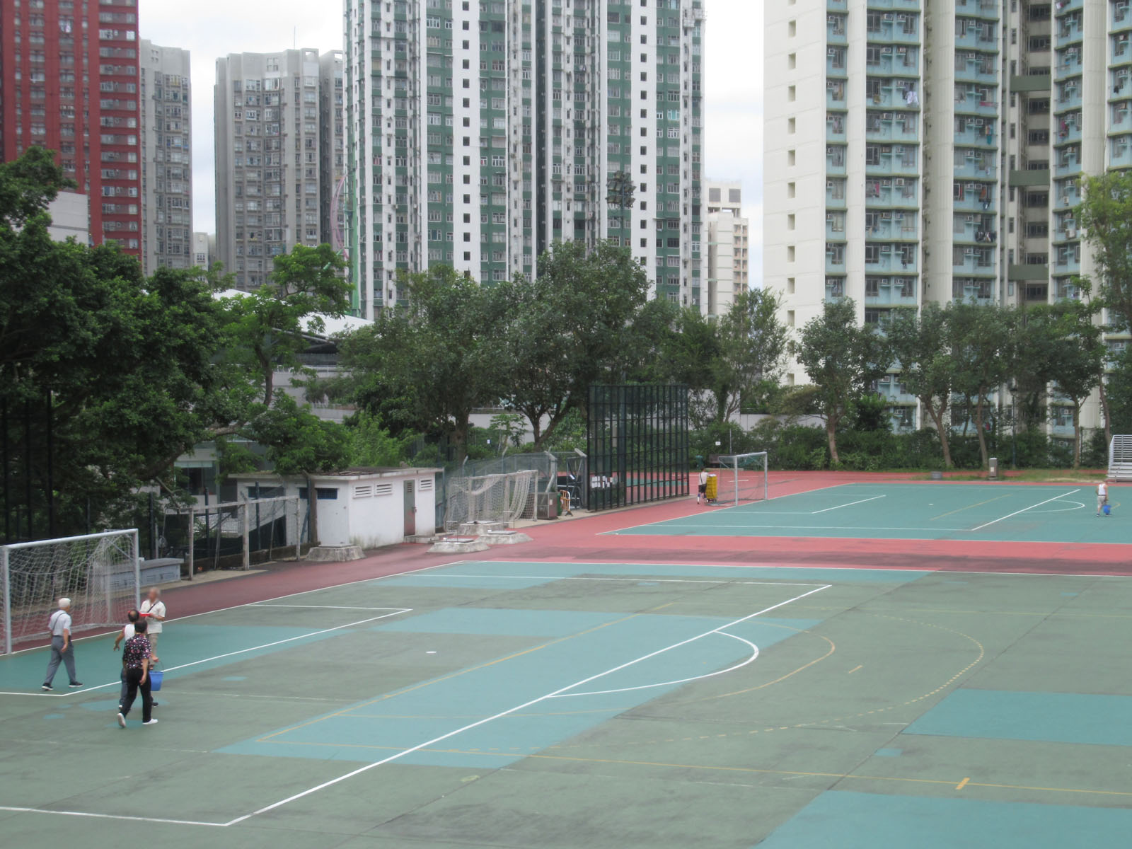 Photo 2: Lam Tin Service Reservoir Playground