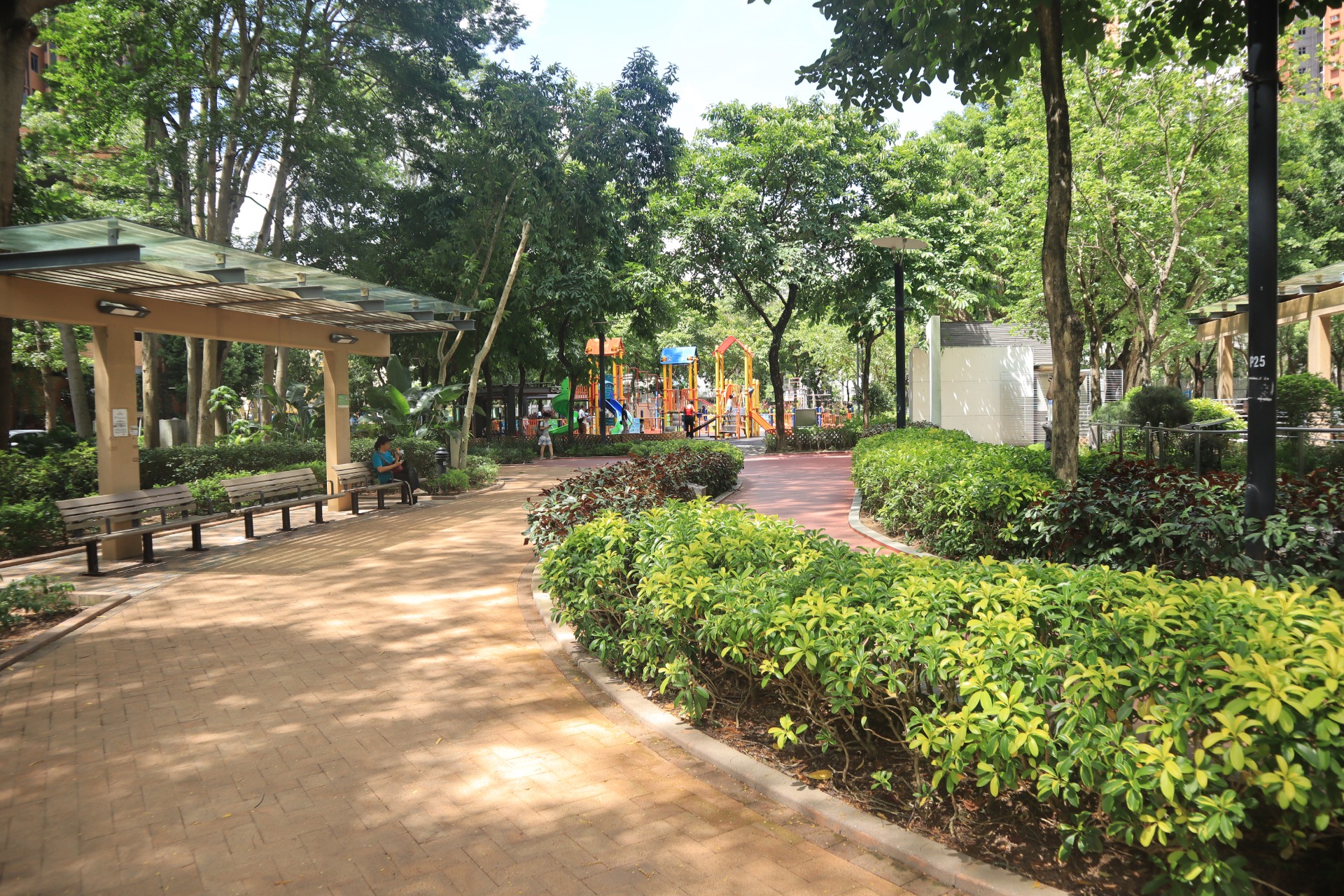 相片 8: 粉嶺樓路遊樂場