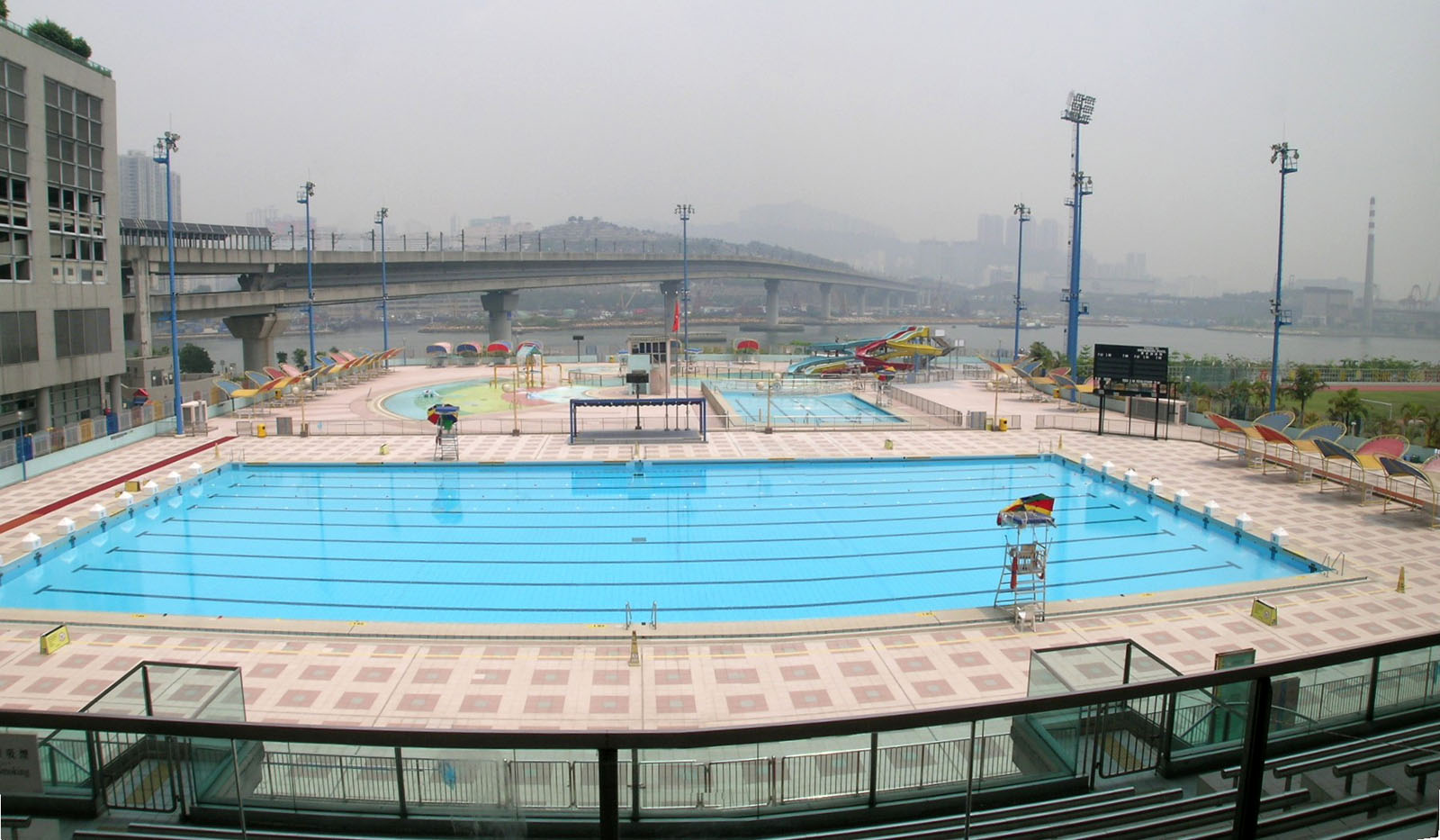 Photo 4: Tsing Yi Swimming Pool