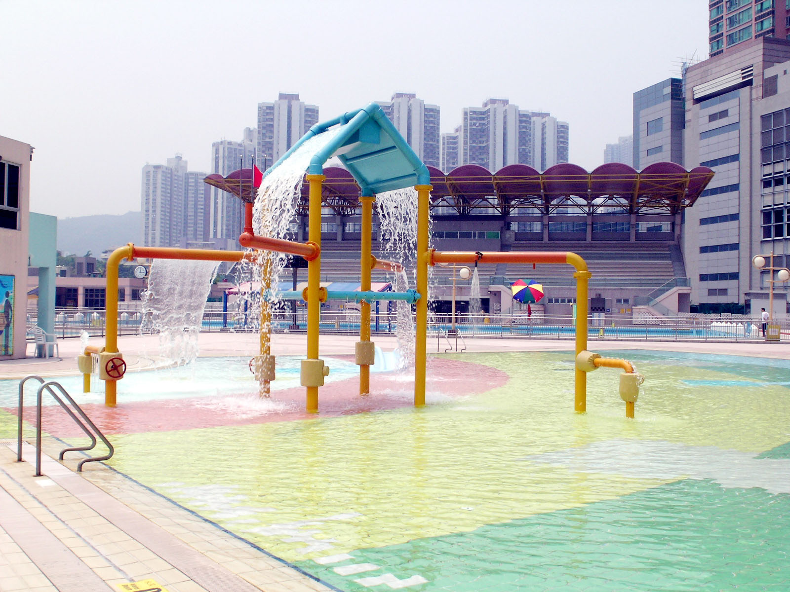 Photo 7: Tsing Yi Swimming Pool