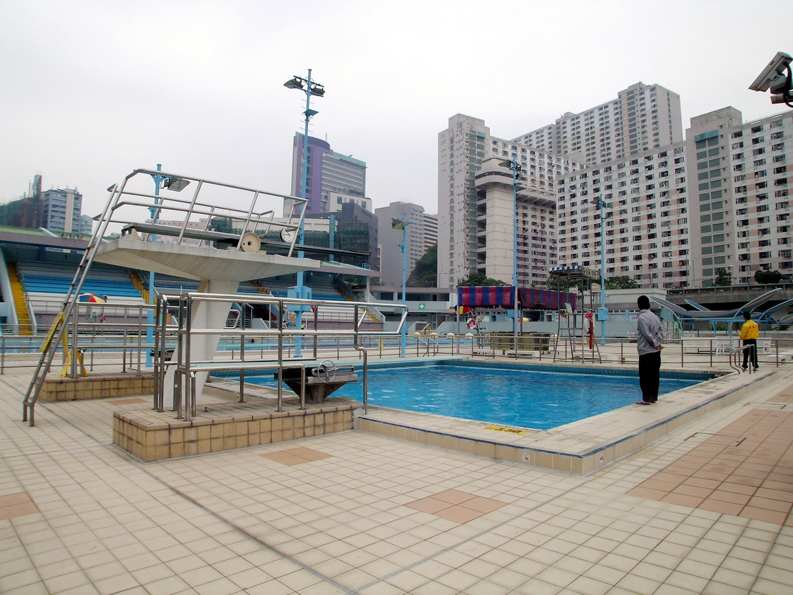 Photo 5: Kwai Shing Swimming Pool