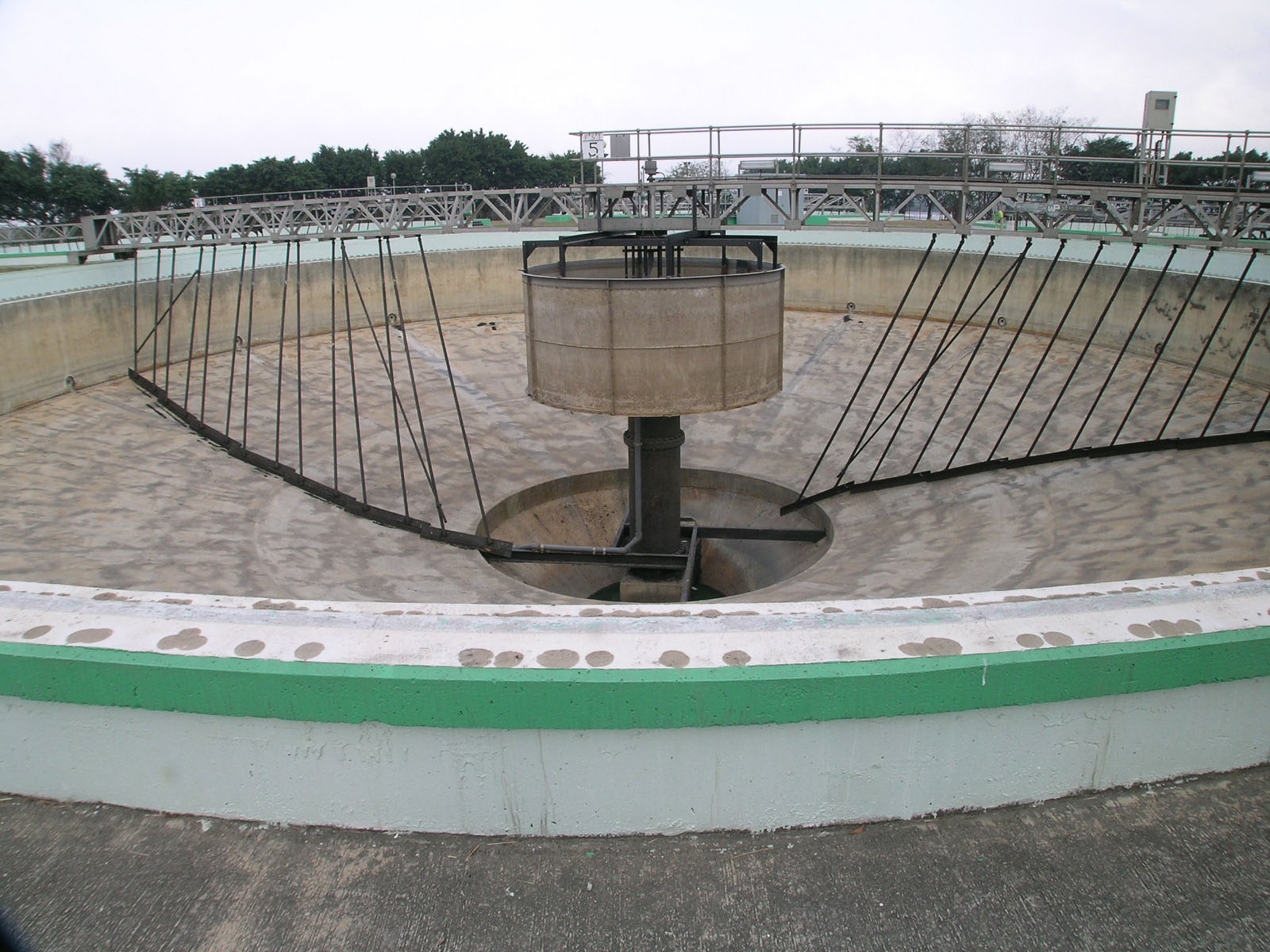 Photo 4: Yuen Long Sewage Treatment Works