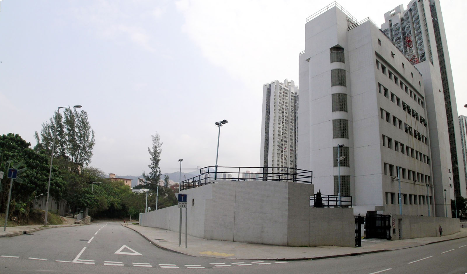 Photo 3: Hong Kong Police Force - Tai Hing Reporting Centre