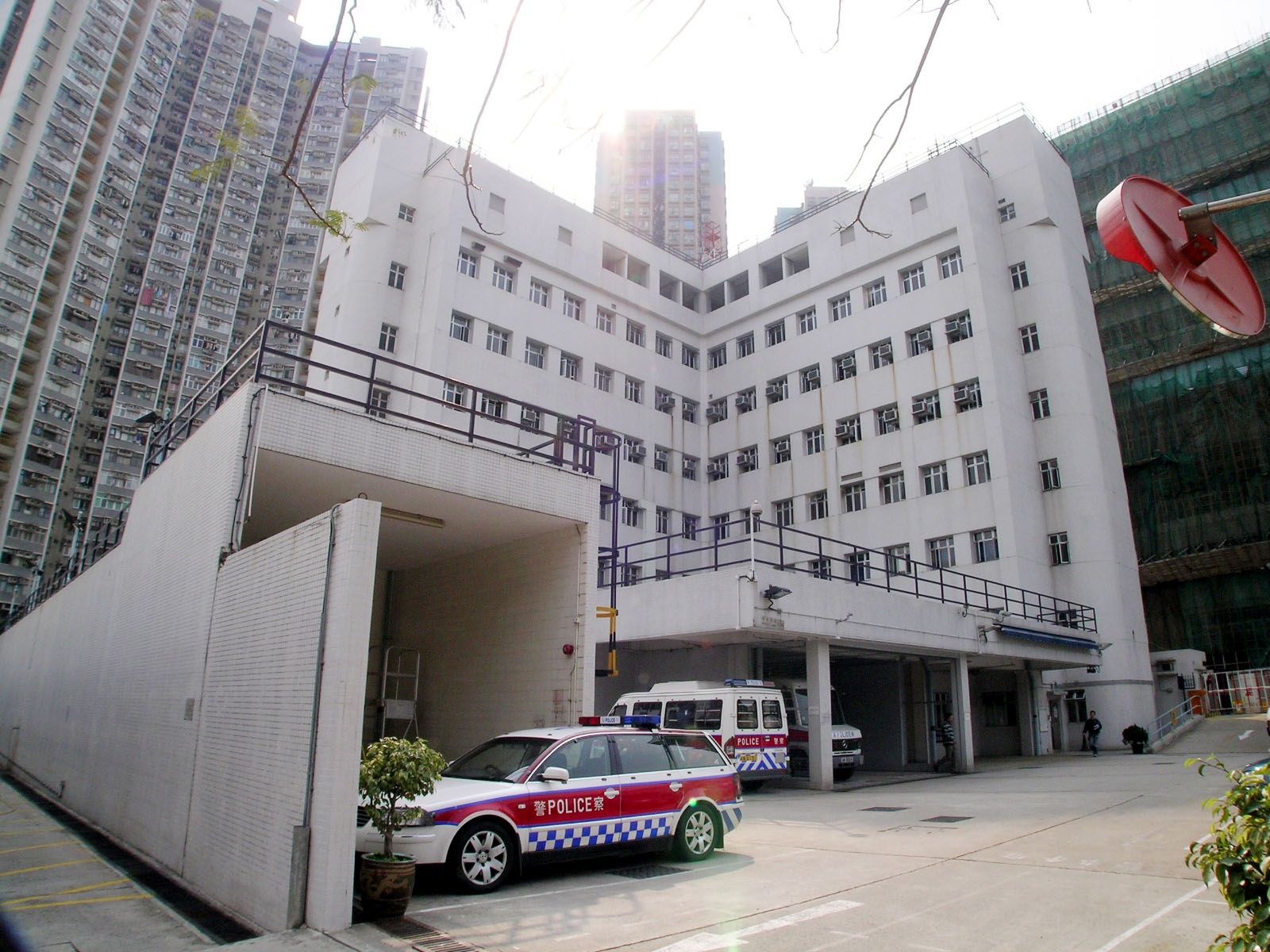 Photo 5: Hong Kong Police Force - Tai Hing Reporting Centre