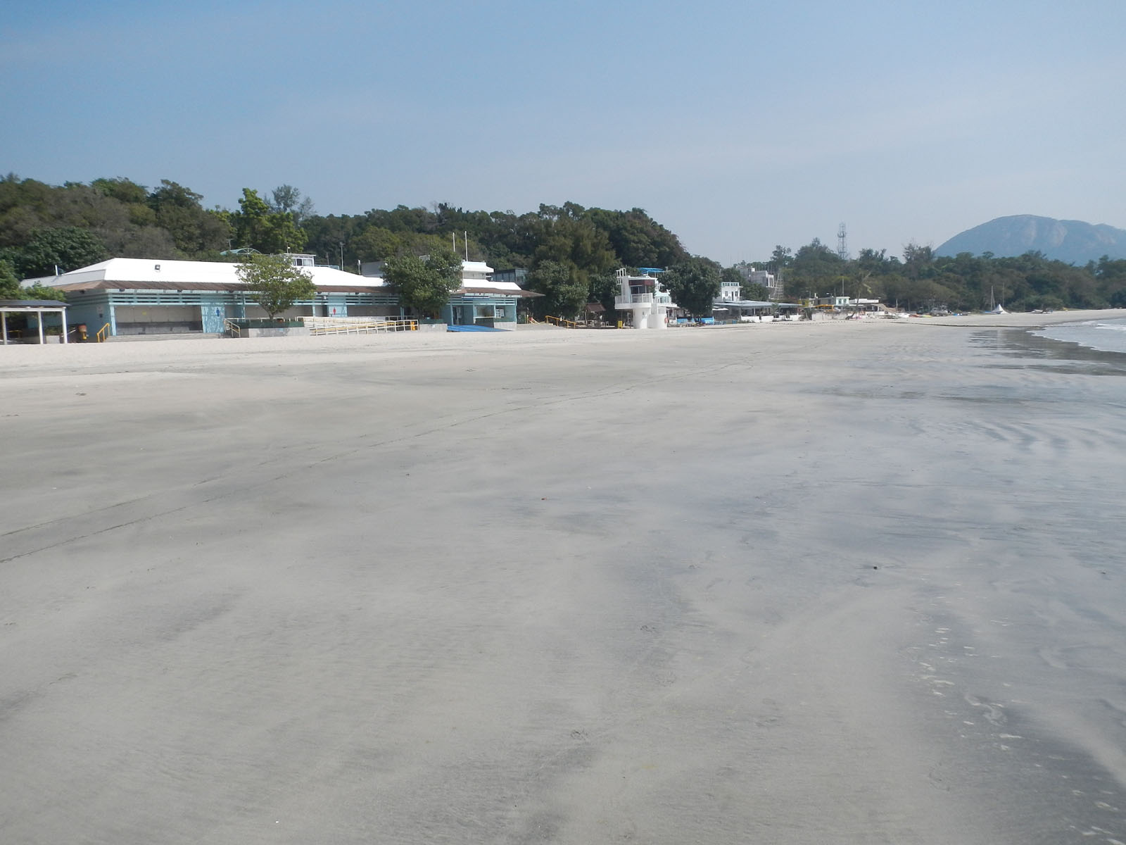 Lower Cheung Sha Beach