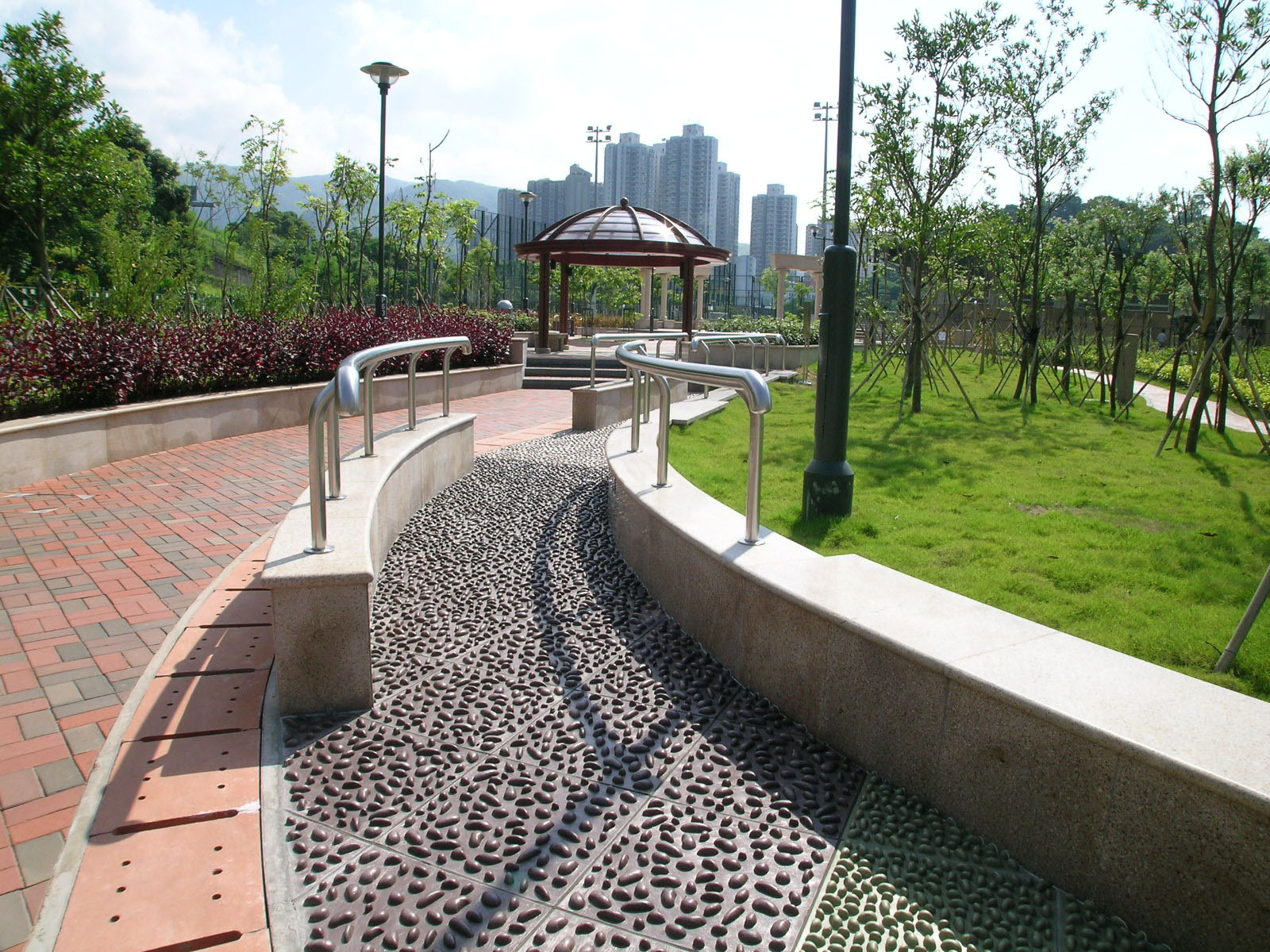 Photo 2: Kwong Fuk Park