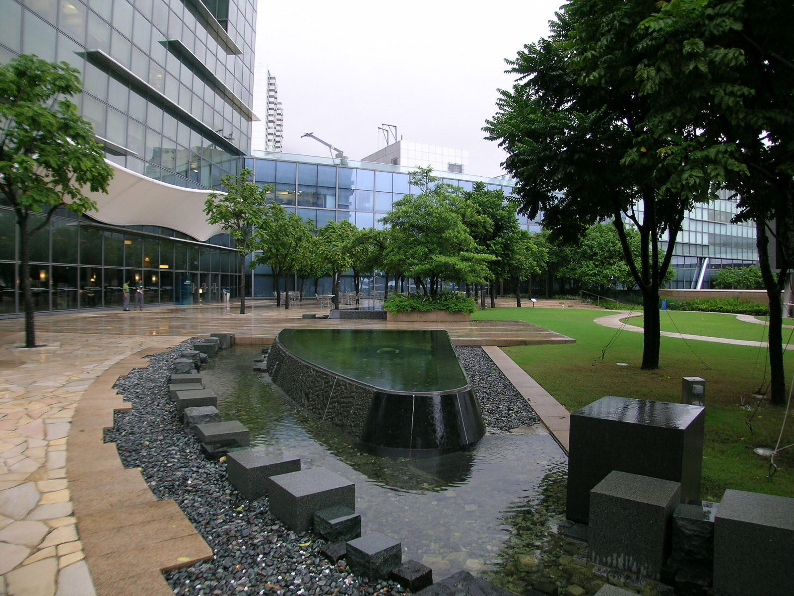 Photo 10: Cyberport 2