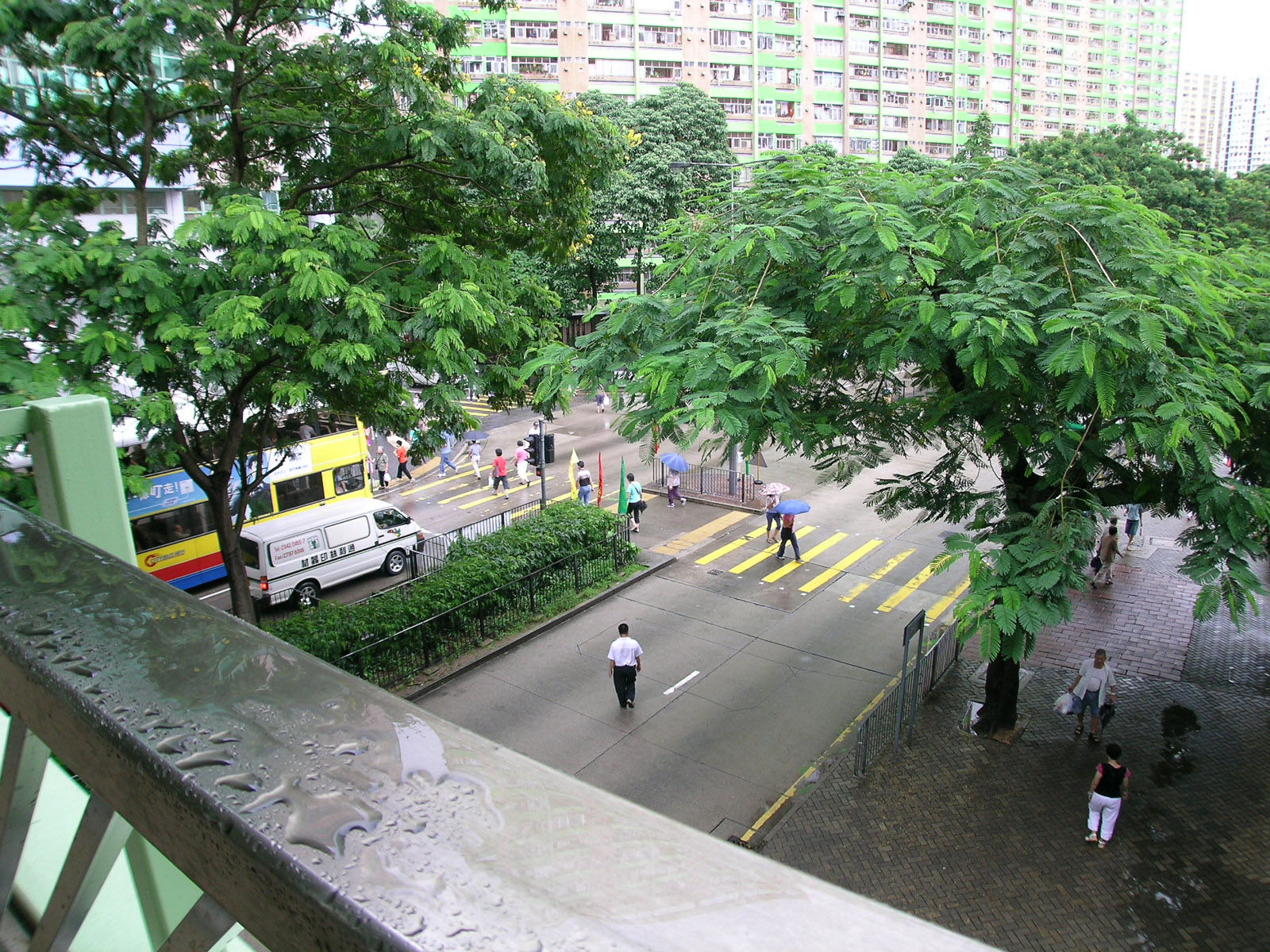 Photo 5: Footbridge on Chai Wan Road