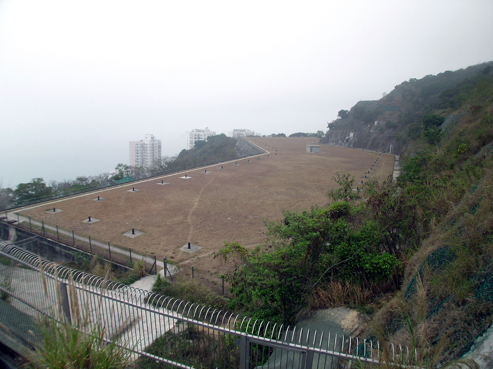 相片 5: 摩星嶺配水庫臨時花園