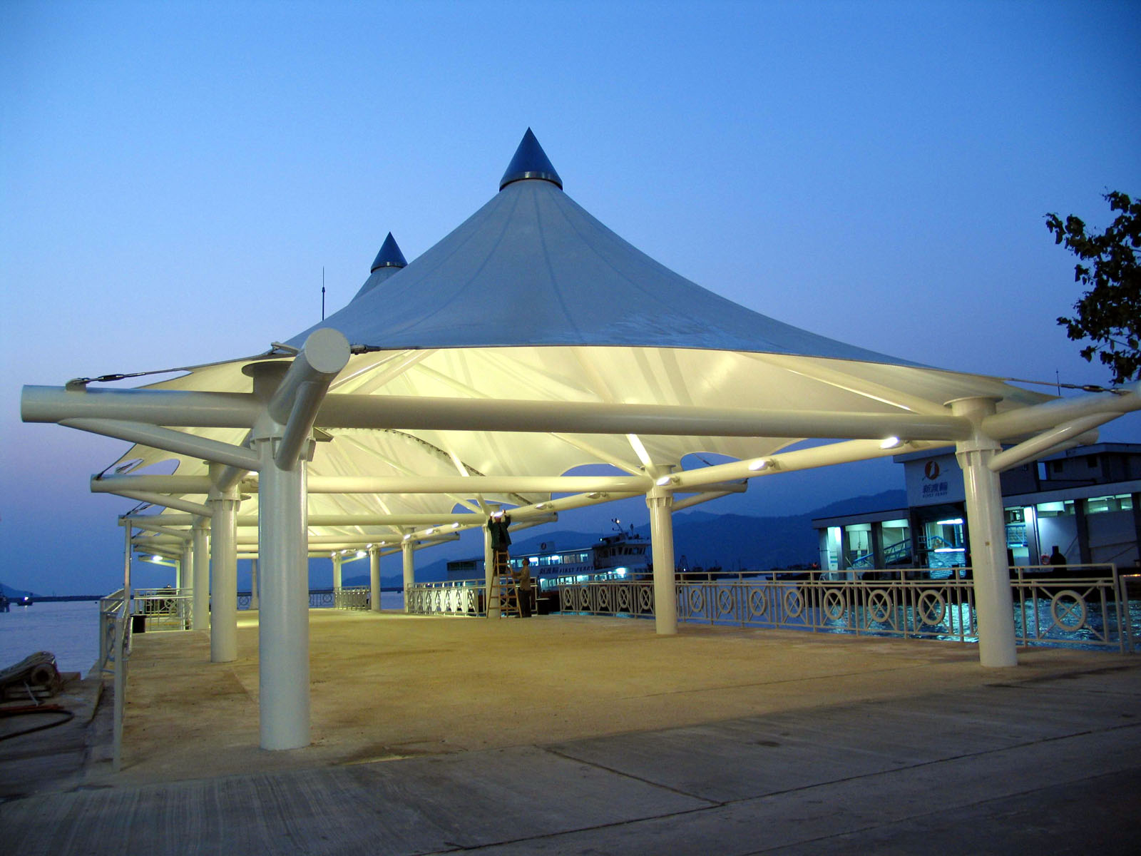 Photo 5: Cheung Chau Public Pier