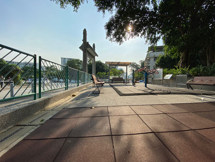 Photo 4: Sai Lau Kok Tsuen Children's Playground