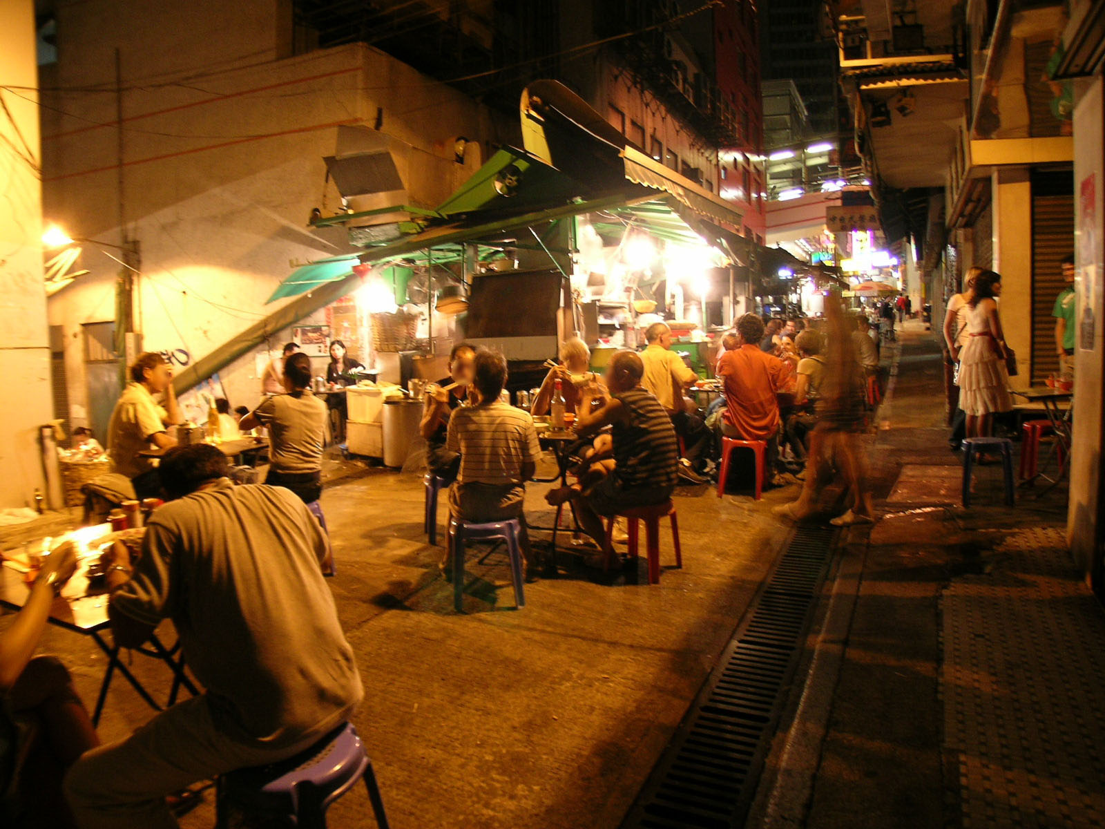 Photo 6: "Tai Pai Dong" in Central District