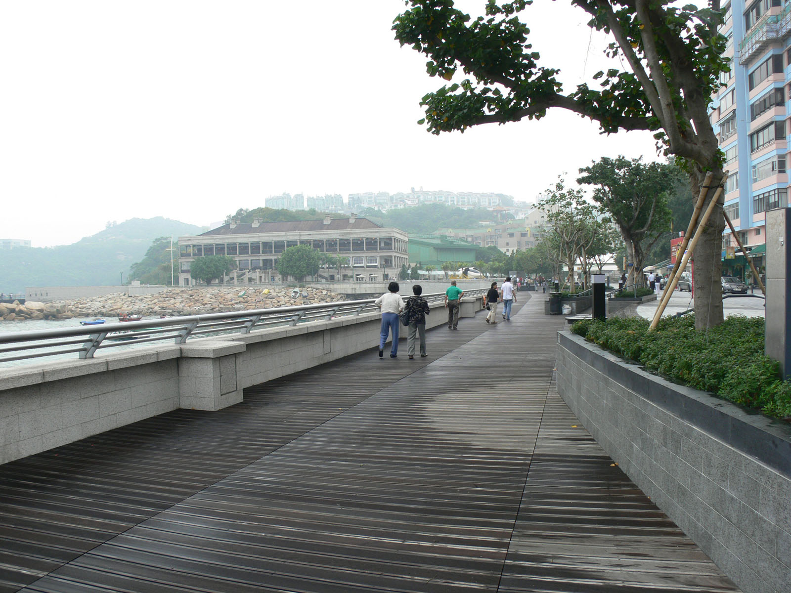 Photo 9: Stanley Waterfront Promenade