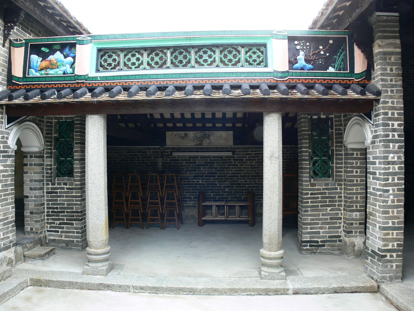 Photo 3: Leung Ancestral Hall