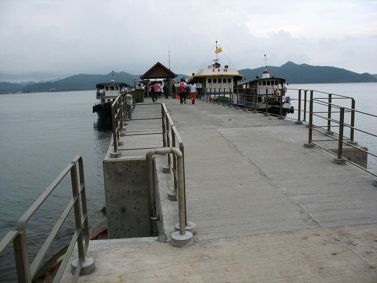 Photo 3: Tung Ping Chau Public Pier